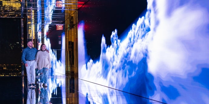 Telas Unity com imagens de escaneamento facial no SUMMIT One Vanderbilt