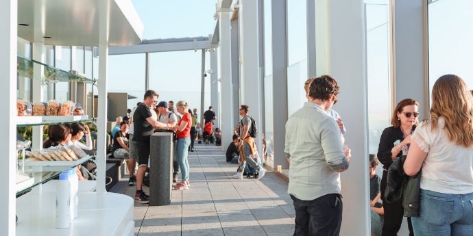 Terraço ao ar livre no 93º andar do SUMMIT One Vanderbilt