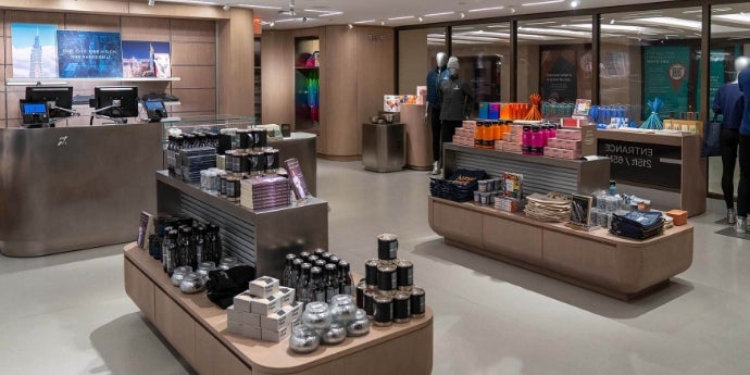 Loja no piso térreo antes de sair do SUMMIT One Vanderbilt